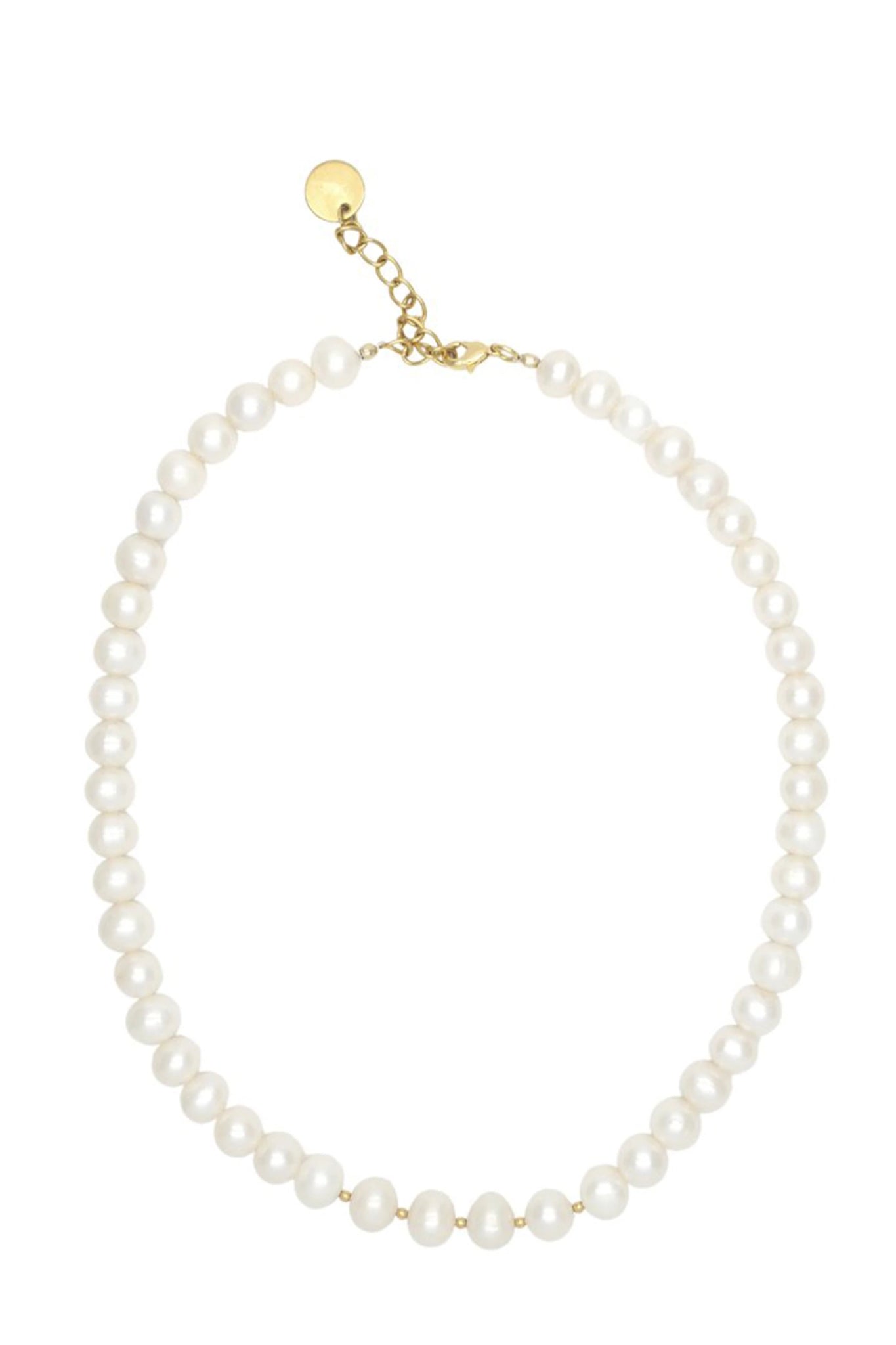 Cassis Golden Pearl Necklace on a white background showing the extender - L'Atelier Global