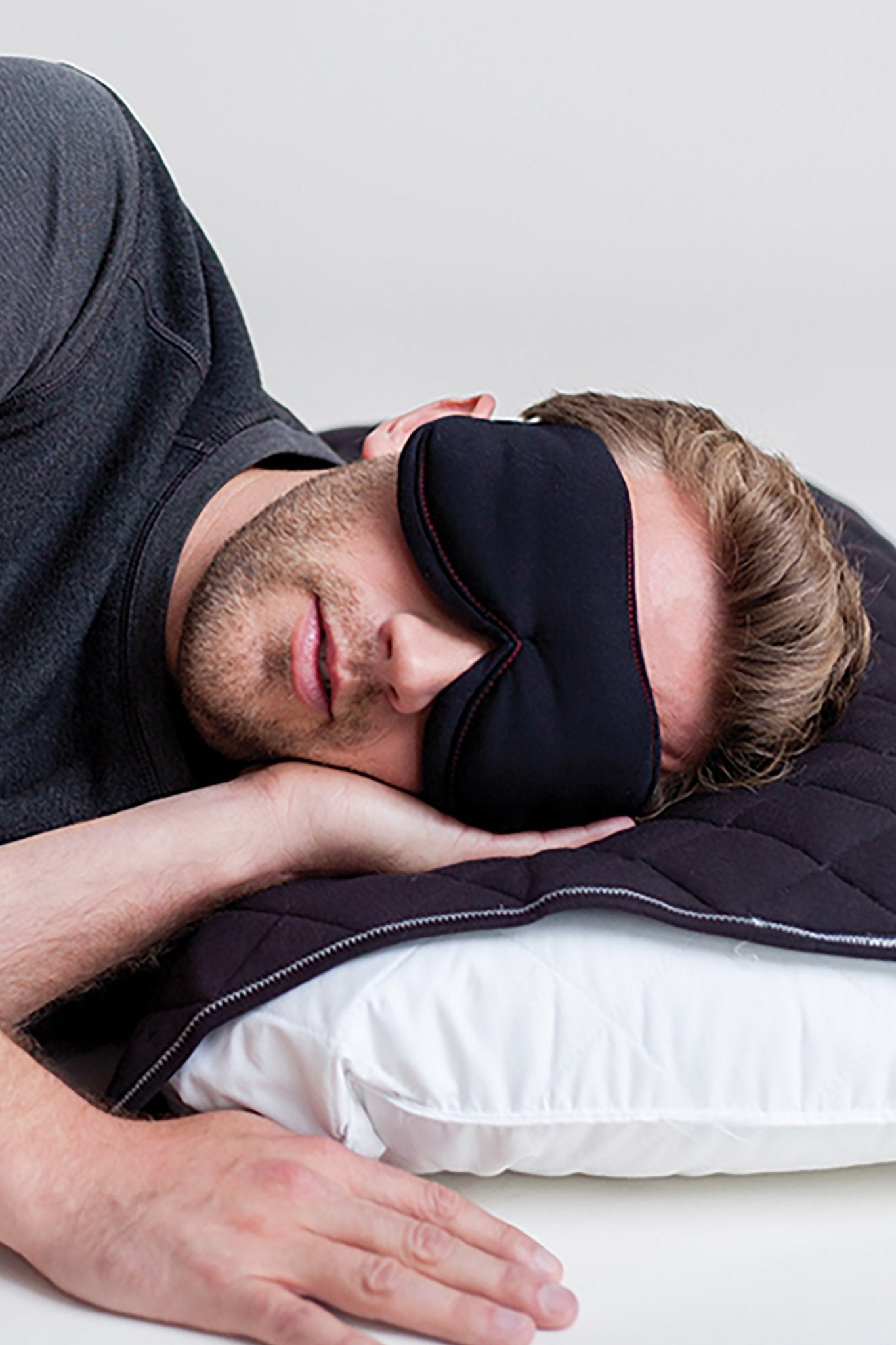 Collagen Eye Mask on male model - L'Atelier Global