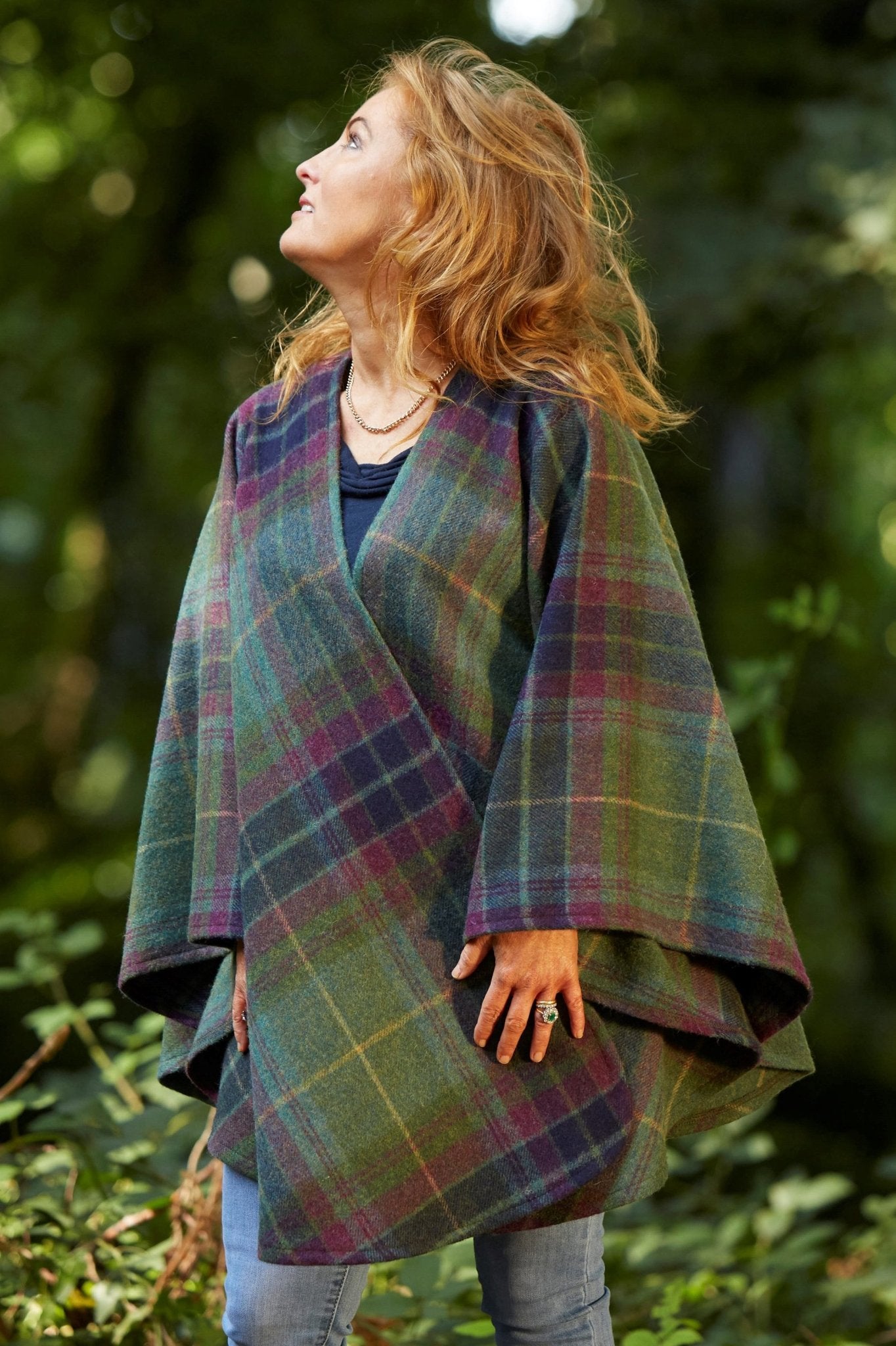 Emerald Isle Heathered Green Wrap on a Female Model Outside - L'Atelier Global