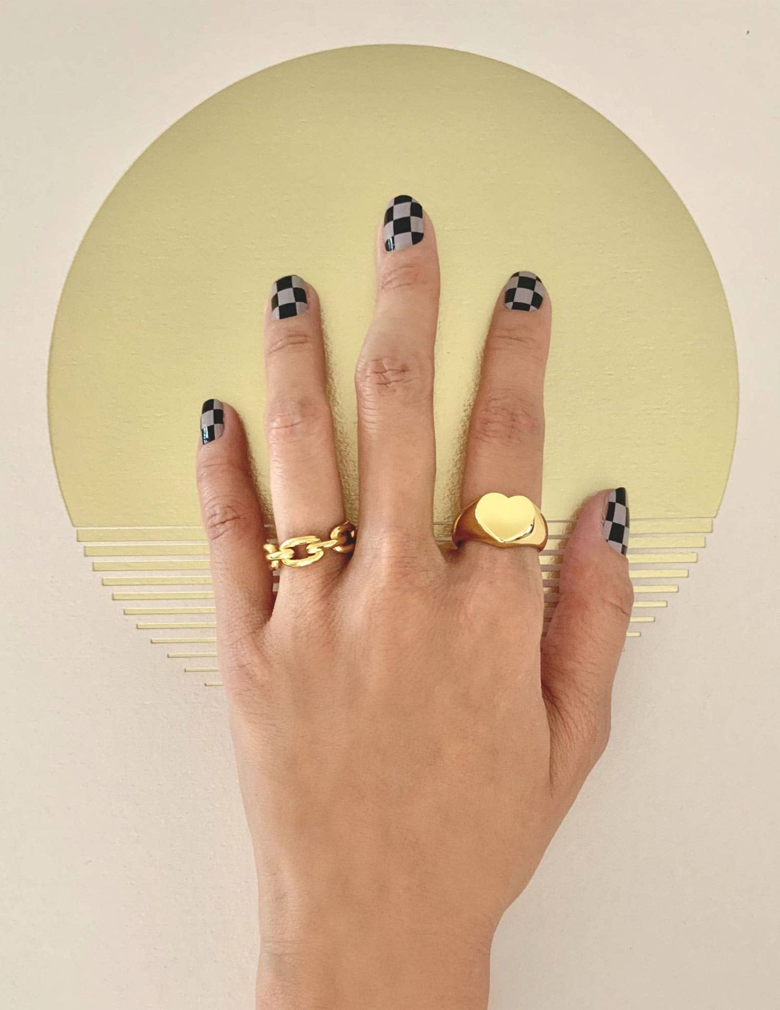 Heart Deco Statement Ring on a model's left hand - L'Atelier Global