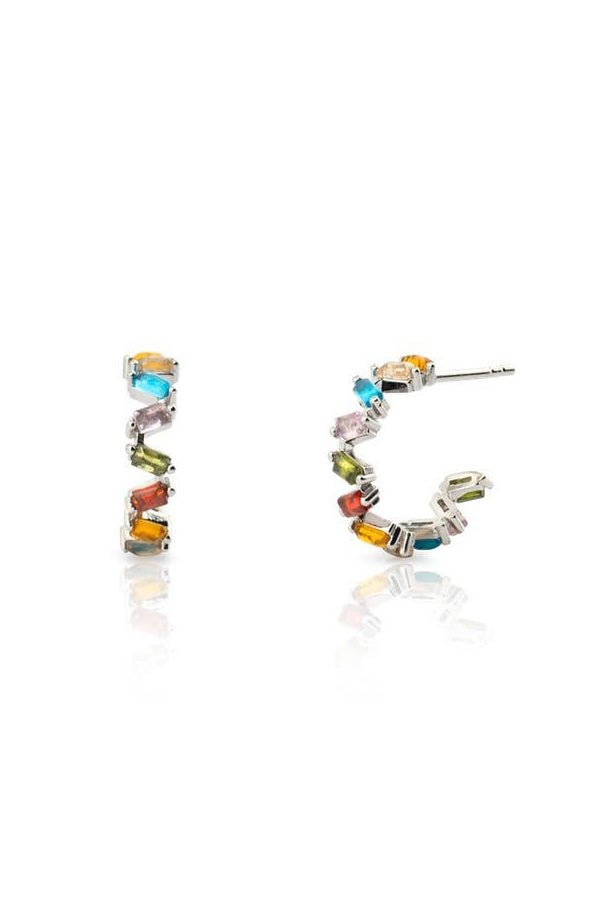 La Concha Hoop Earrings in silver on a white background