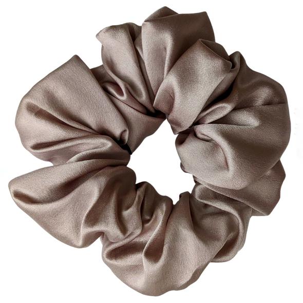 Luxe Mulberry Silk Jumbo Scrunchie in mauve on a white background