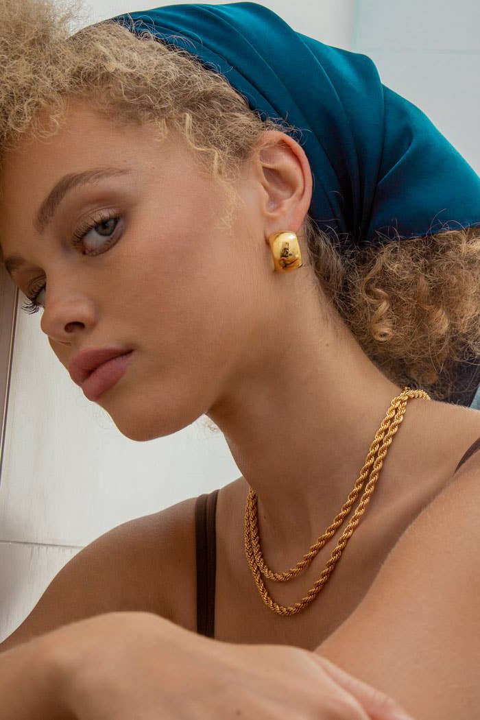 Textured Rope Chain Necklace in textured gold on a model wearing a jade green head scarf - L'Atelier Global
