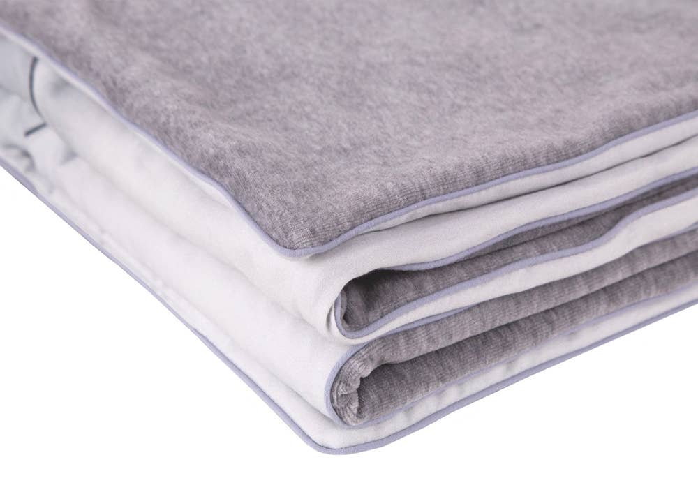 Up Up and Away Reversible Blanket on a white background - L'Atelier Global