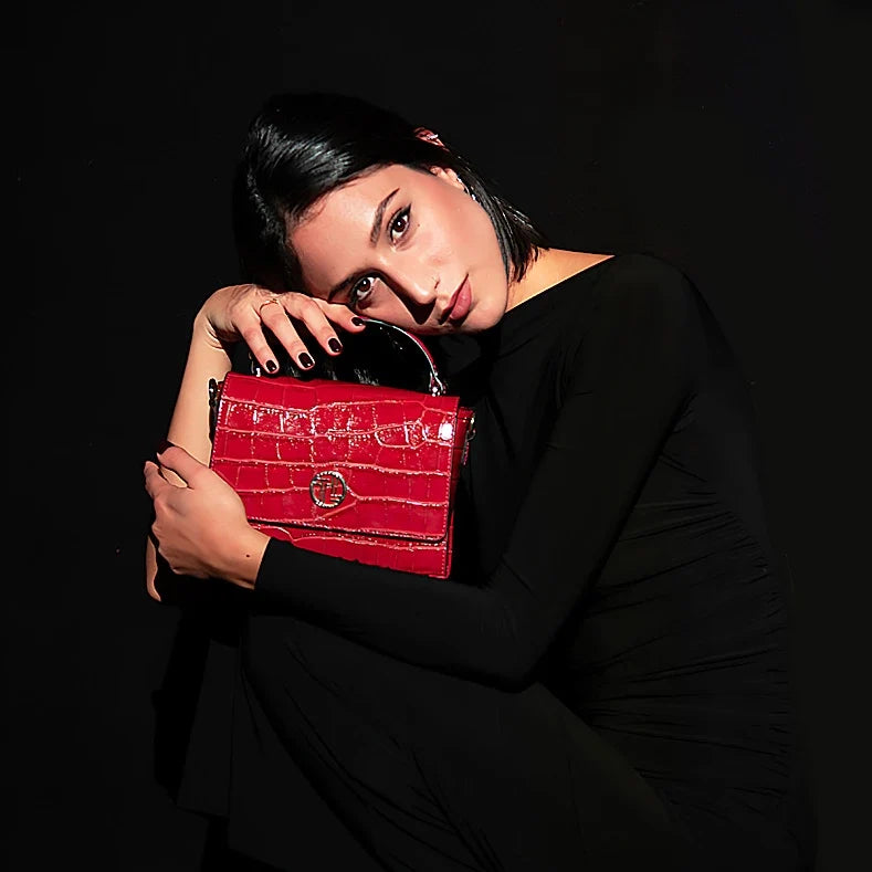 Does a Higher Price Mean Better Quality? Understanding Italian Leather Bag Pricing