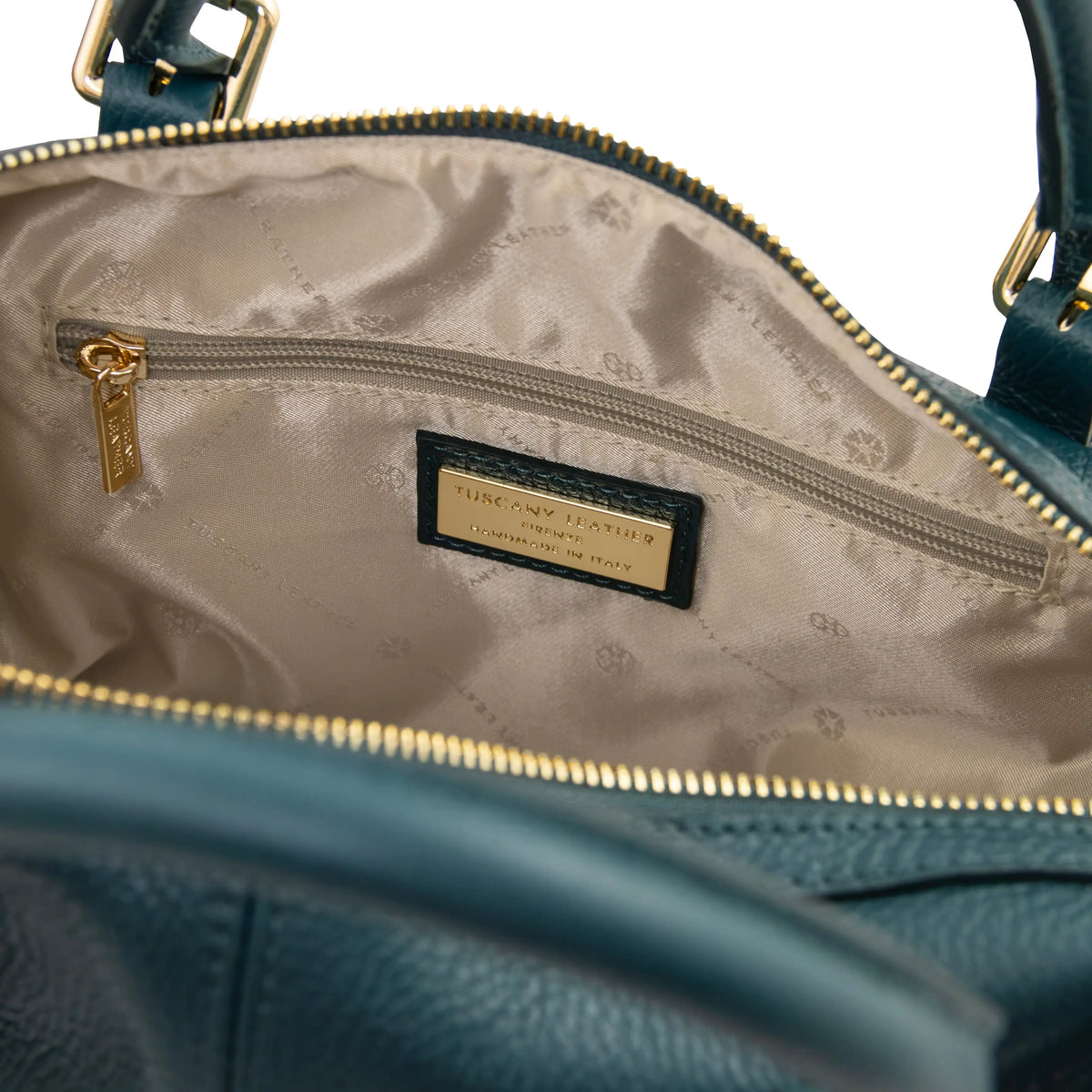 Ribelle Soft Italian Leather Duffle Bag | Pebbled Leather