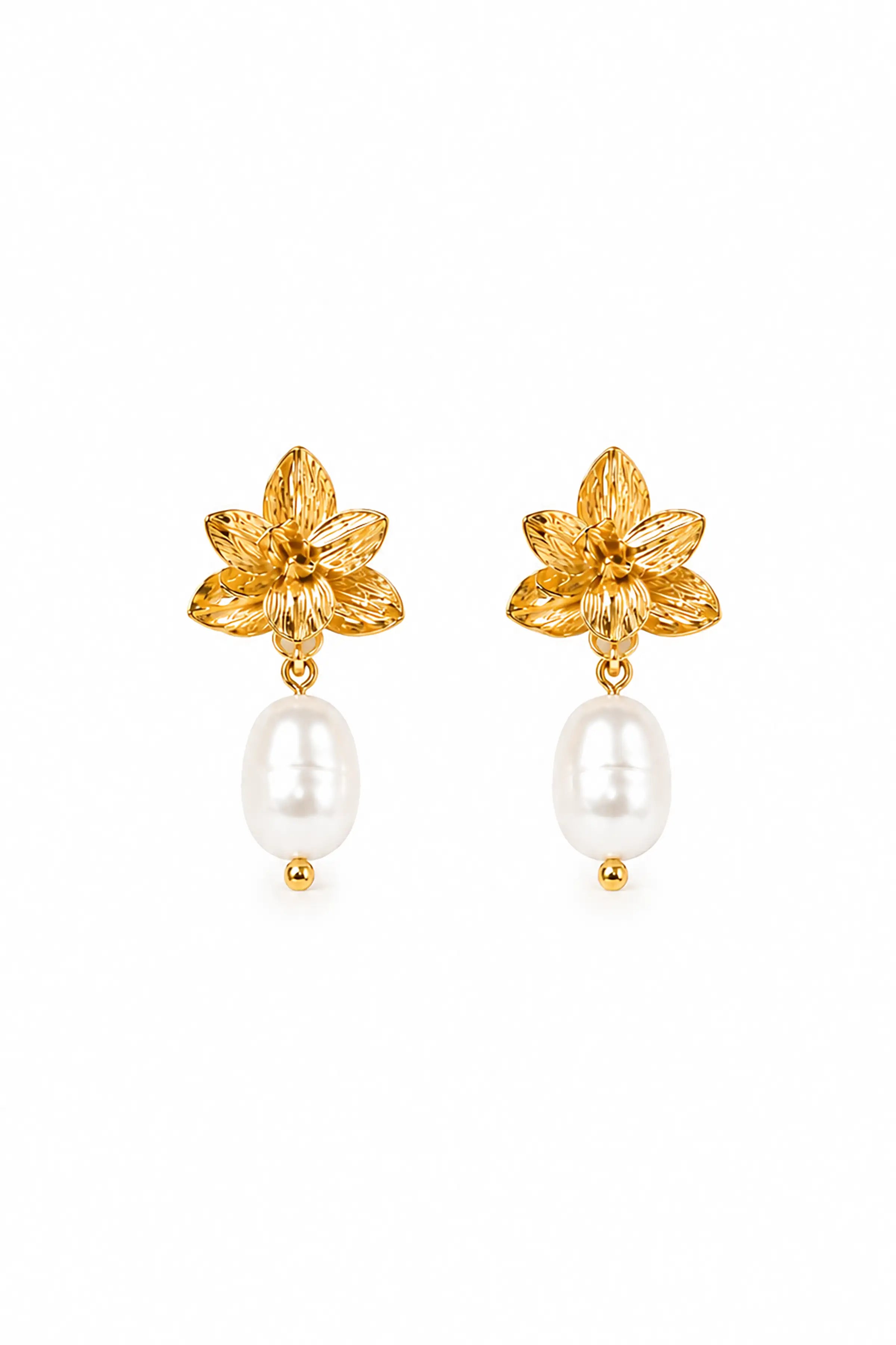 Amarilis Freshwater Pearl Drop Earrings | 18K Gold Plated