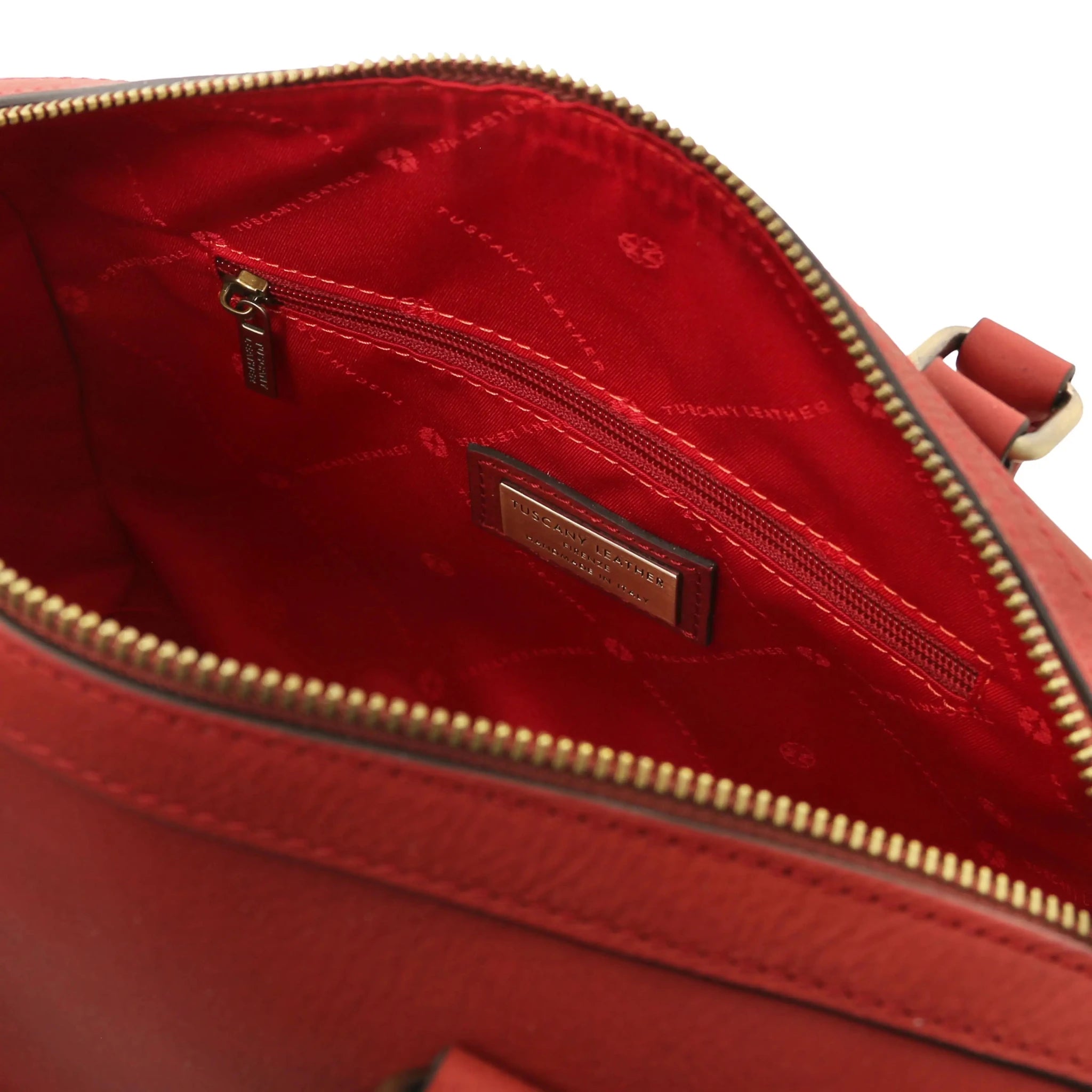 Interior zip pockets view Barrique Leather bag in red  with red linin