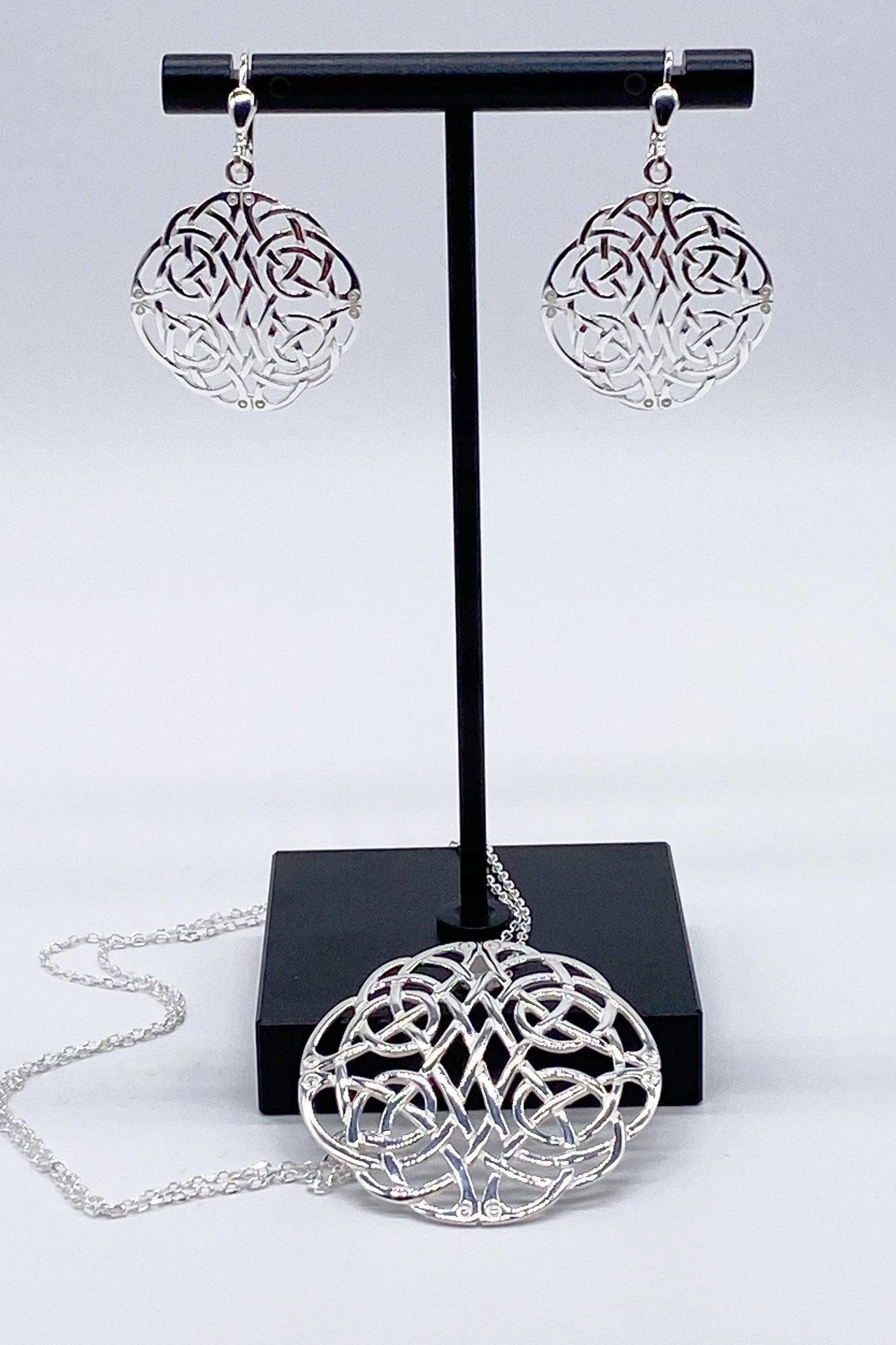 Irish Celtic Woven Knot Sterling Silver Earrings - L'Atelier Global