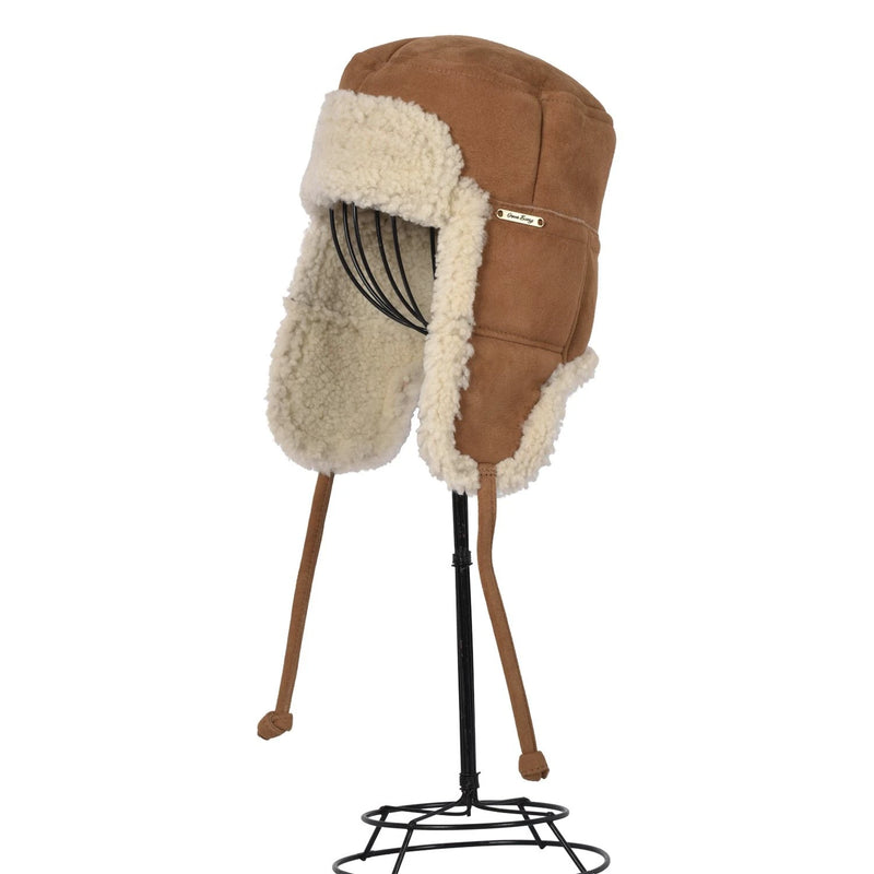 Shearling sheepskin top trapper hat