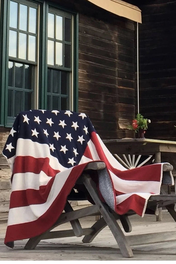 American Flag Eco Throw - L'Atelier Global