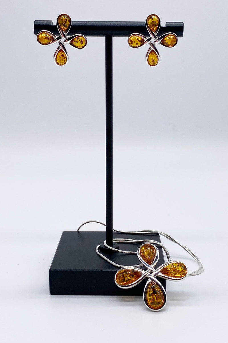 Baltic Honey Amber Petal Earrings - L'Atelier Global