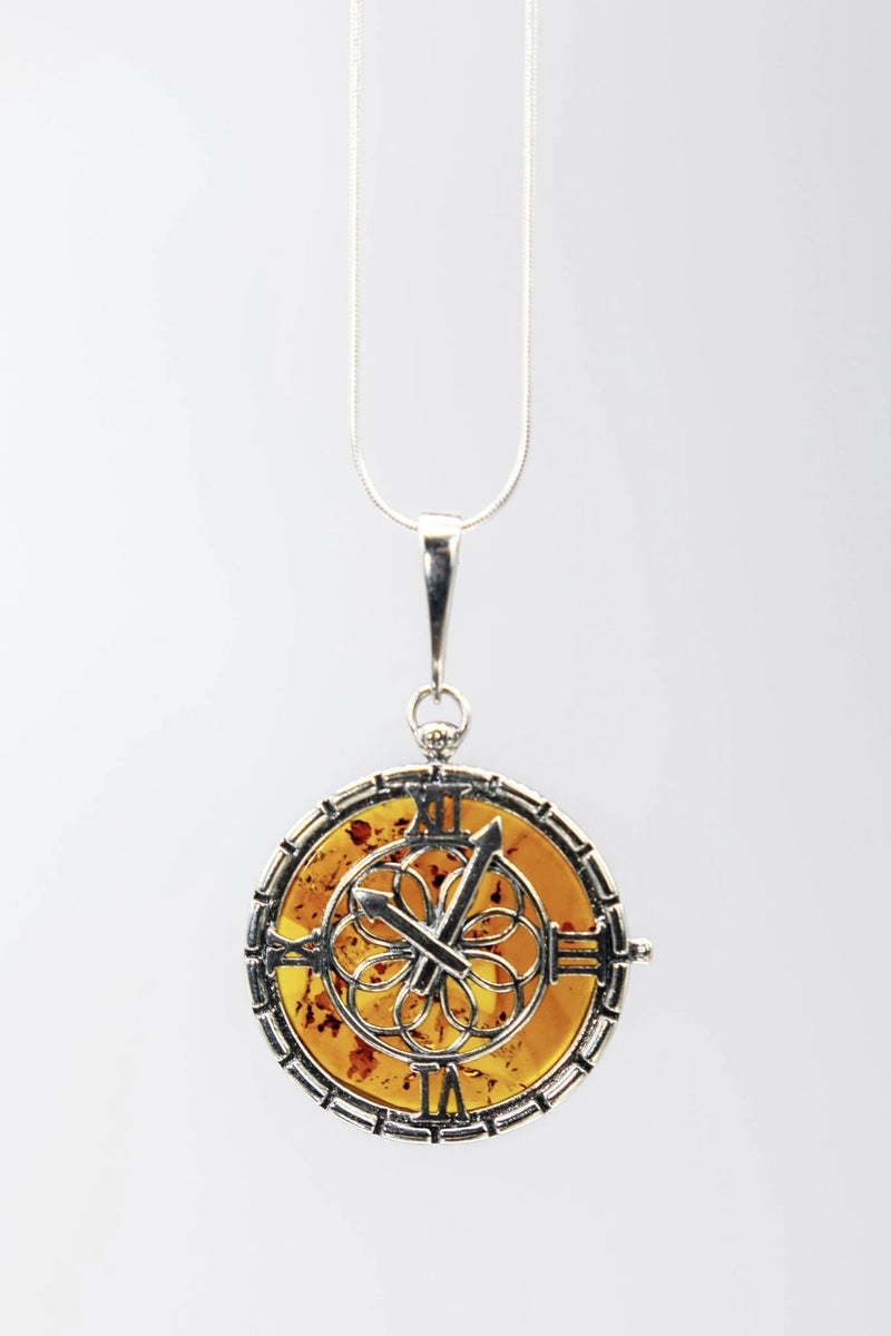 Baltic Honey Amber Round Timepiece Necklace - L'Atelier Global