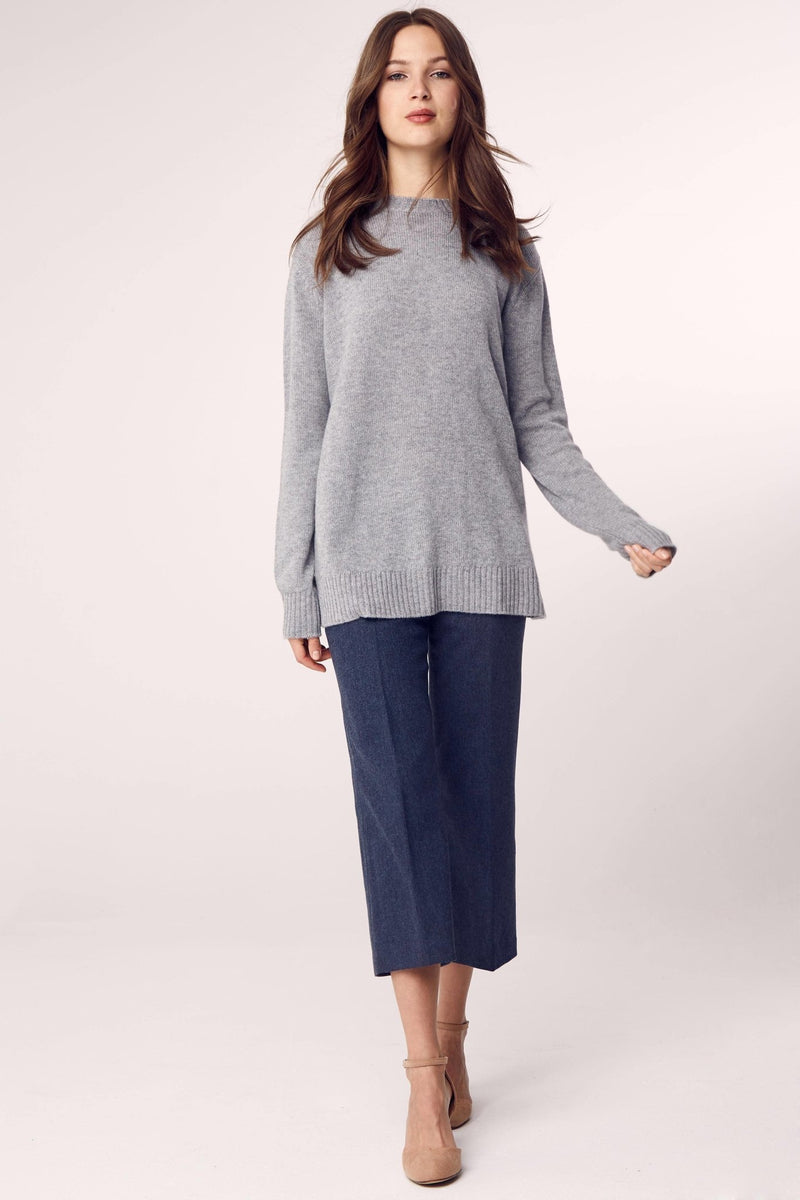 Cashmere Long Crew Neck Sweater in Gray - L'Atelier Global