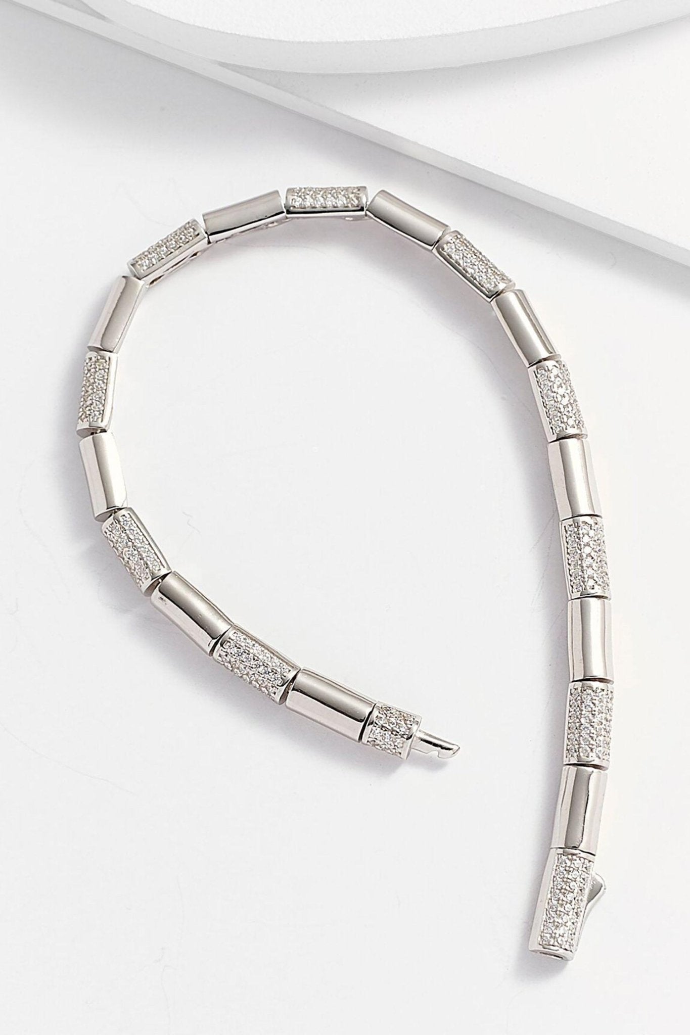 Eternal Link Silver Bracelet - L'Atelier Global