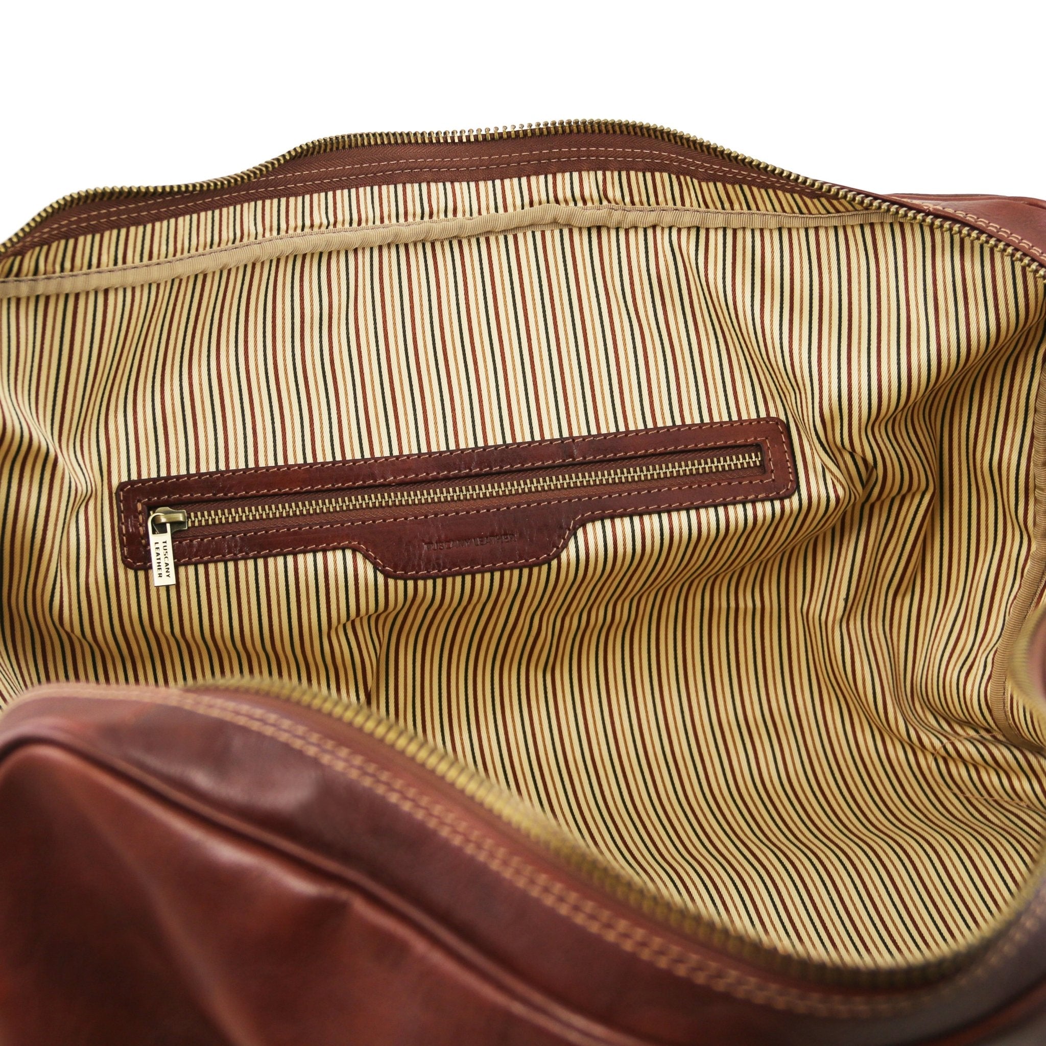 Lisbona Travel Leather Duffle Bag in Brown Small size Interior zip pocket view on a white background - L'Atelier Global