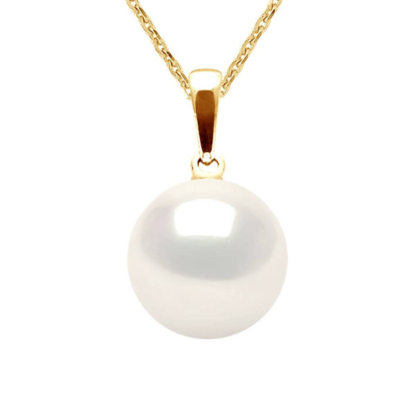 Lustrous Yellow Gold Freshwater Pearl Broom Pendant - L'Atelier Global