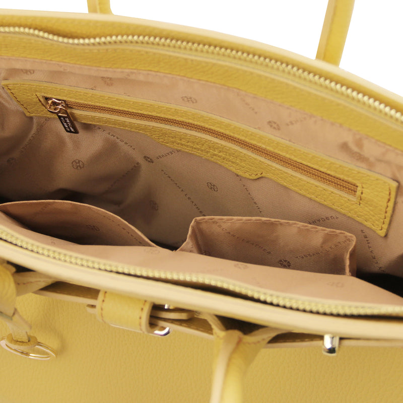 TL Italian Leather Handbag with Golden Hardware - L'Atelier Global