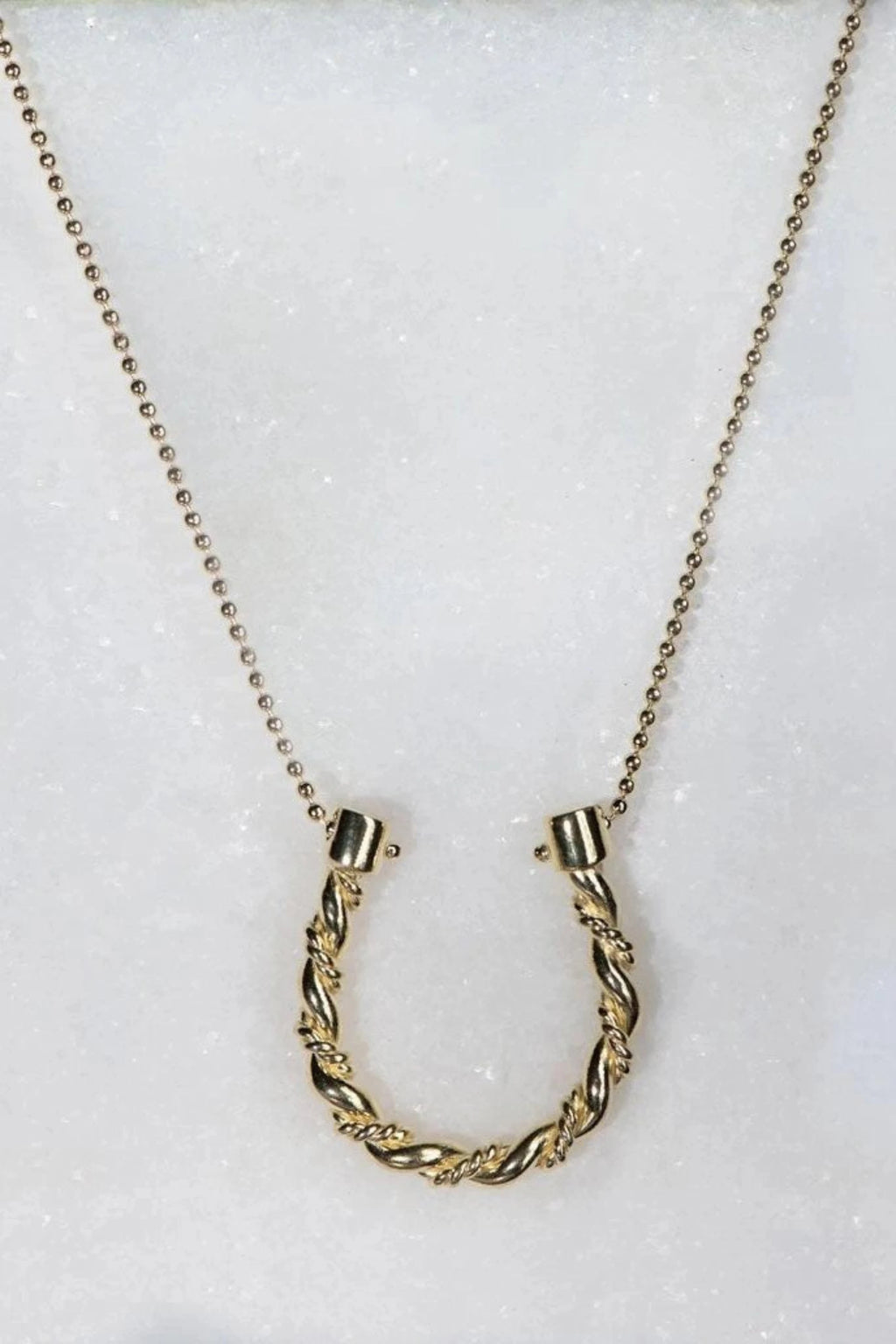 triple-twist-lariat-horseshoe-