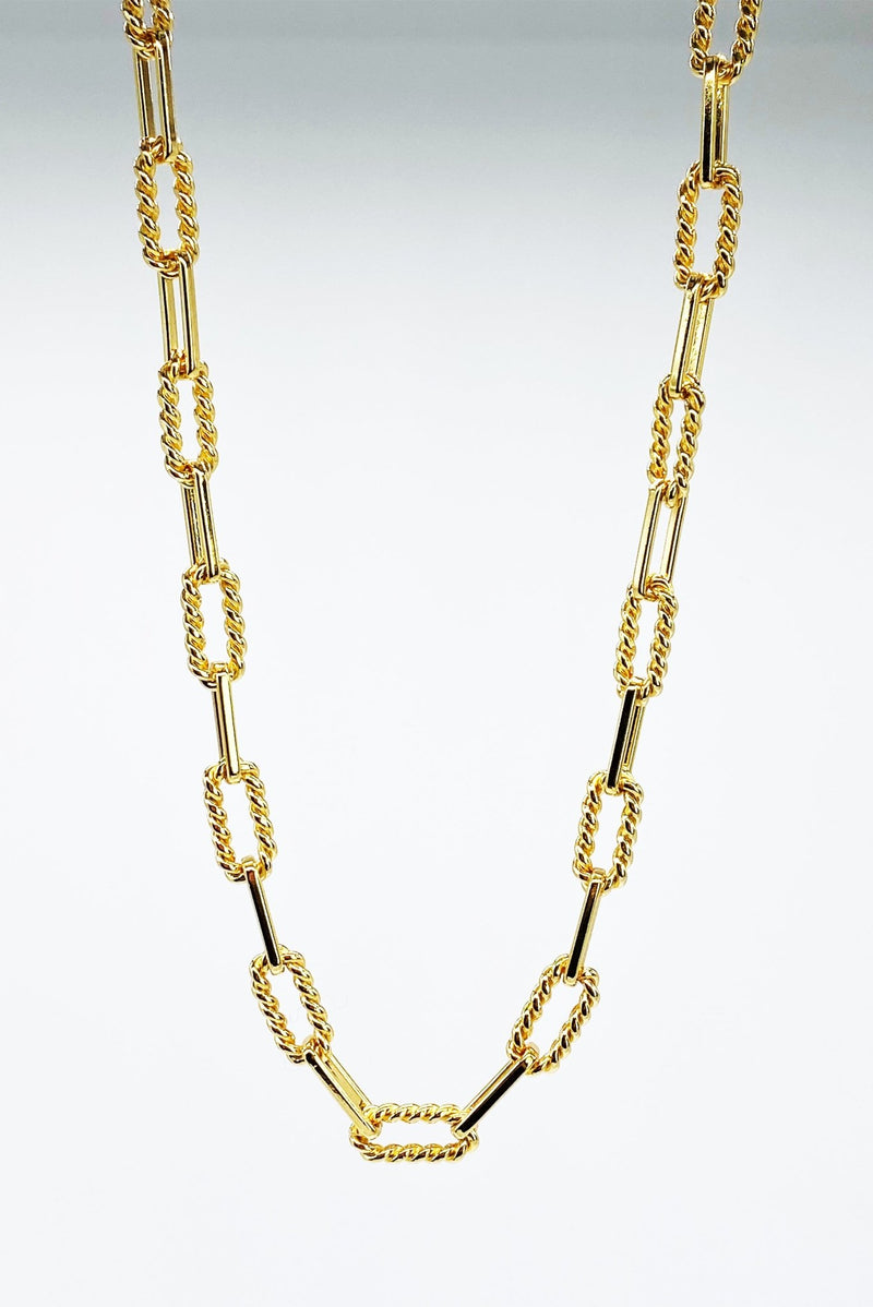 Twisted Paperclip Necklace - L'Atelier Global